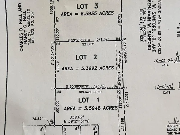 1 Long Point Rd, Hague, VA 22469