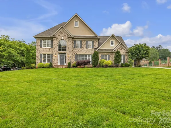 604 Gwendolyn Ct, Granite Falls, NC 28630