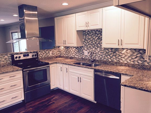 4th image of 2120 Mill Trace Ln
