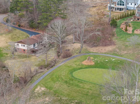 85 Dawn Ln, Canton, NC 28716