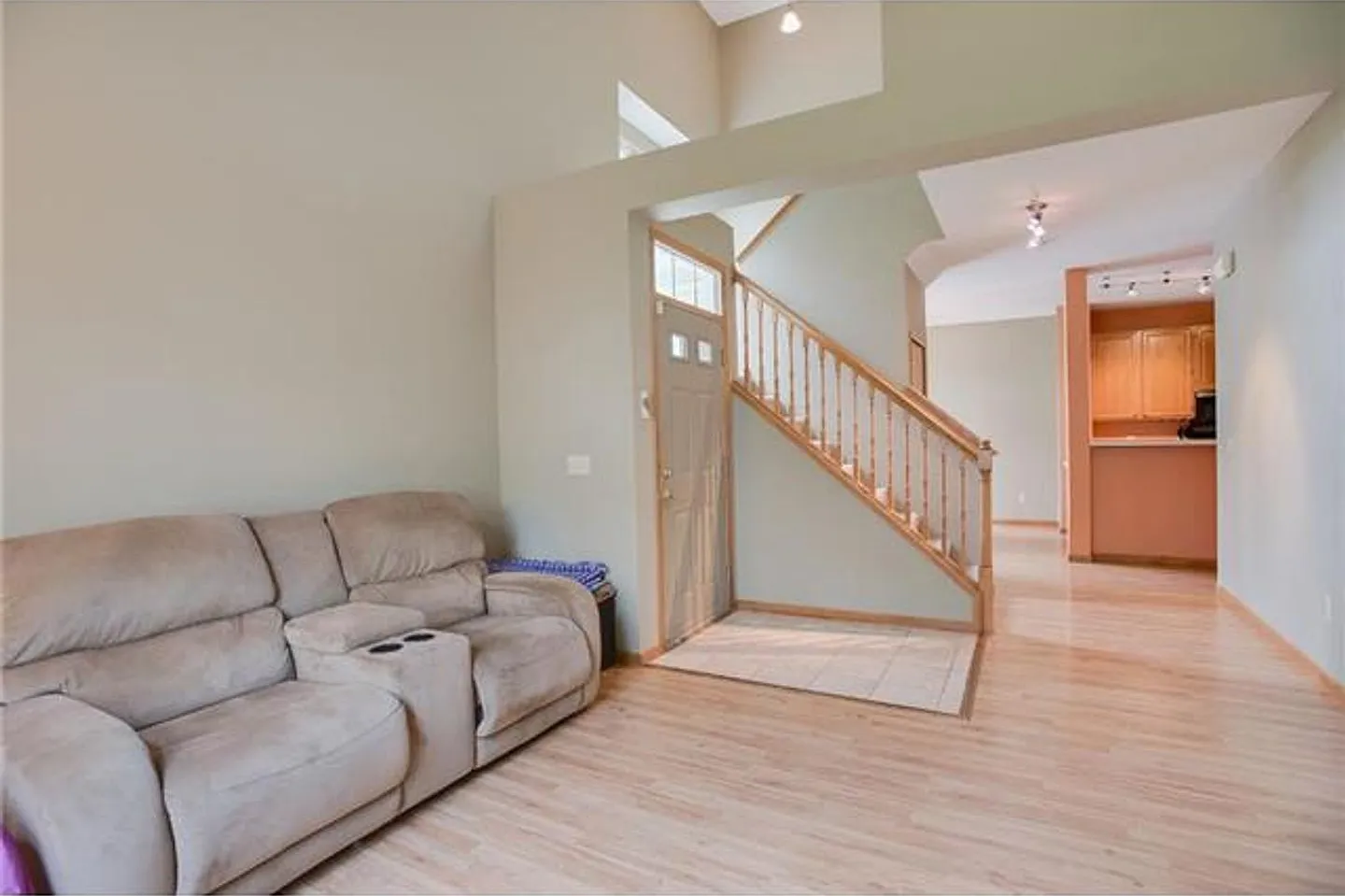 Spacious 2-Bedroom Home in Apple Valley for $2,150/month — Photo 4