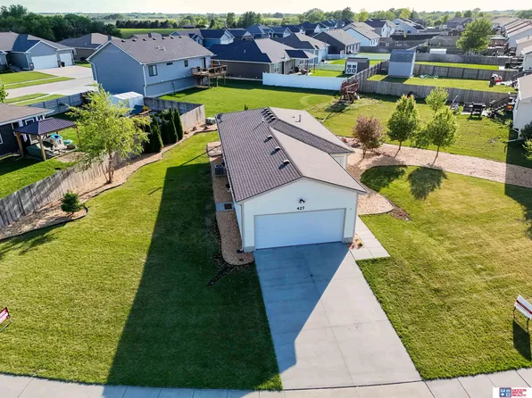 427 11th St, Eagle, NE 68347