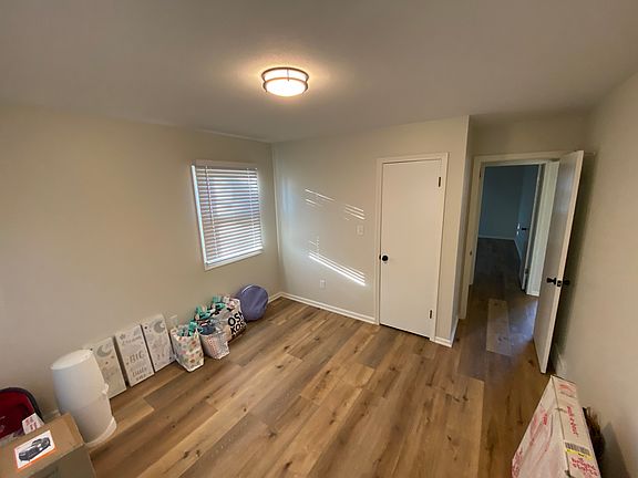 5th image of 3896 Leonard St NE