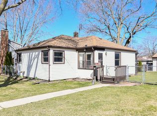 472 Walnut St, Burlington, WI 53105