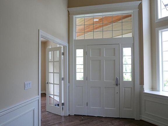 2nd image of 11528 174th Ct NE