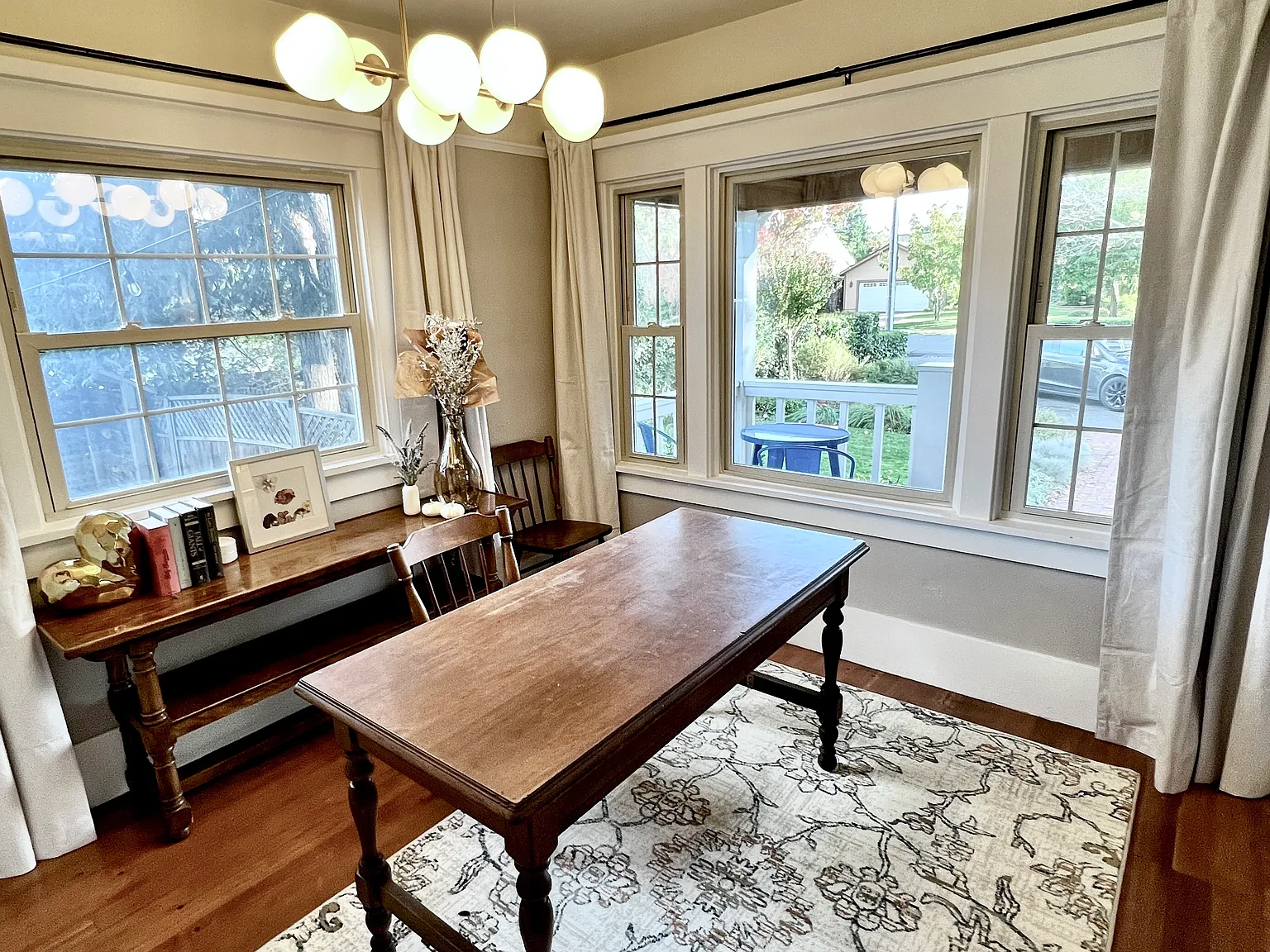 2100 W Lincoln Ave — Photo 4