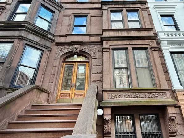 44 West 76th Street image 13 of 14