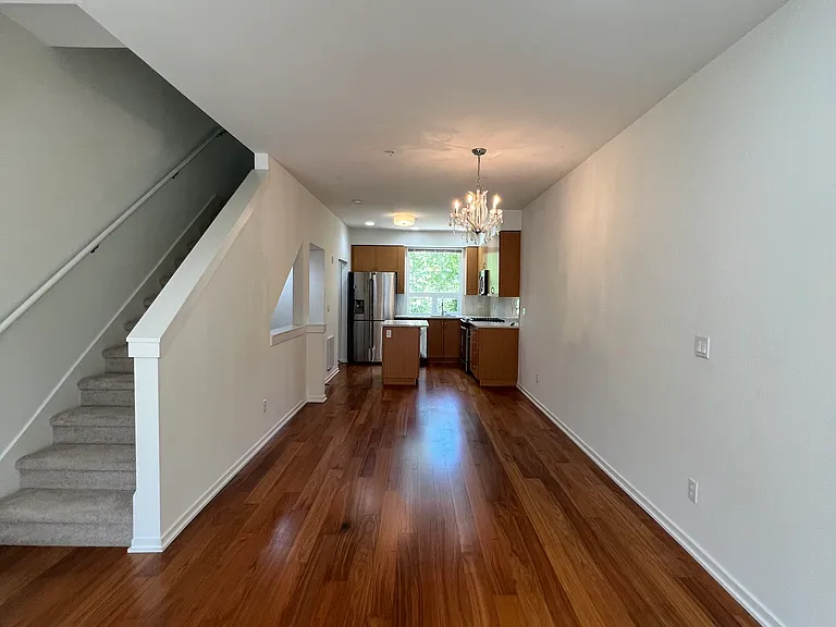 15212 NE 81st Way — Photo 10