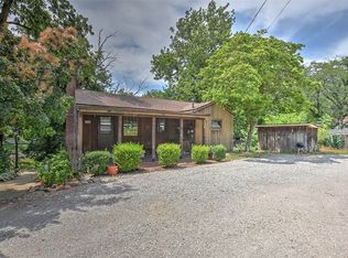 475 Park Lane Ct, Decatur, IL 62521