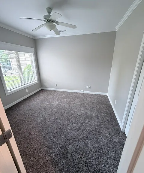 10531 Ontario Dr — Photo 11