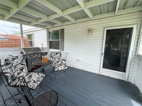 3rd image of 360 S Main St #683