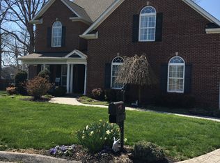 1629 Staffwood Rd, Knoxville, TN 37922