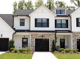 727 Putney Hill Rd, Zebulon, NC 27597