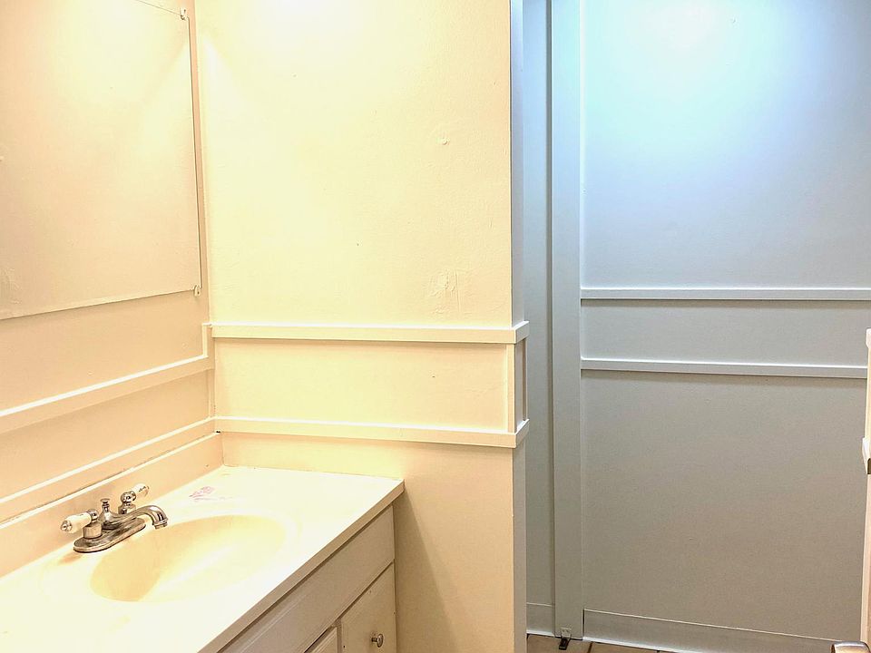 1st image of 87-1550 Farrington Hwy APT J4
