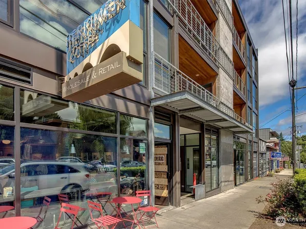 5611 University Way NE #300C, Seattle, WA 98105