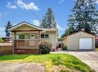 2525 NE 27th St, Renton, WA 98056