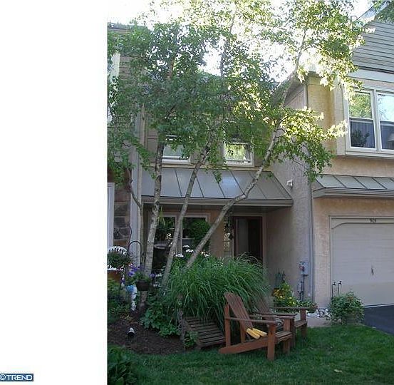 For Sale: 905 Winchester Ct, West Chester, PA 19382