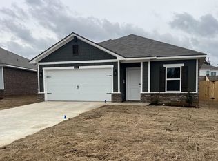 3102 Mesa Dr, Longview, TX 75601