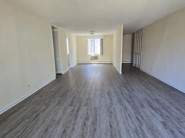 1616 HINMAN