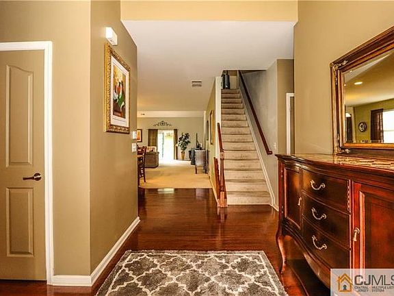3rd image of 63 Timber Hill Dr
