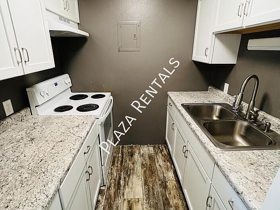 4th image of 209 S Roosevelt St #7