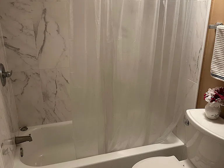 19319 Club House Rd #101 — Photo 6