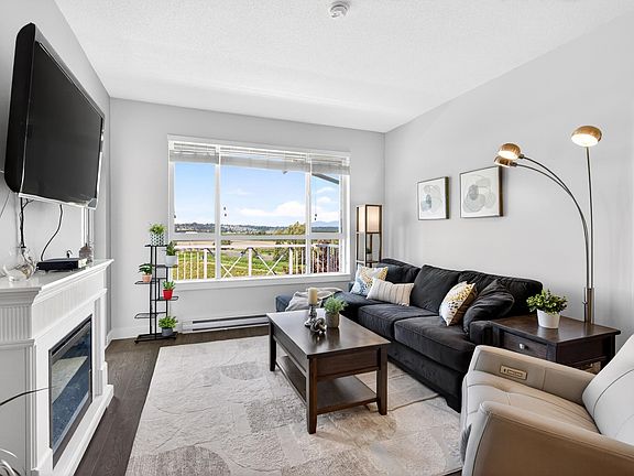3rd image of 16380 64th Ave #406