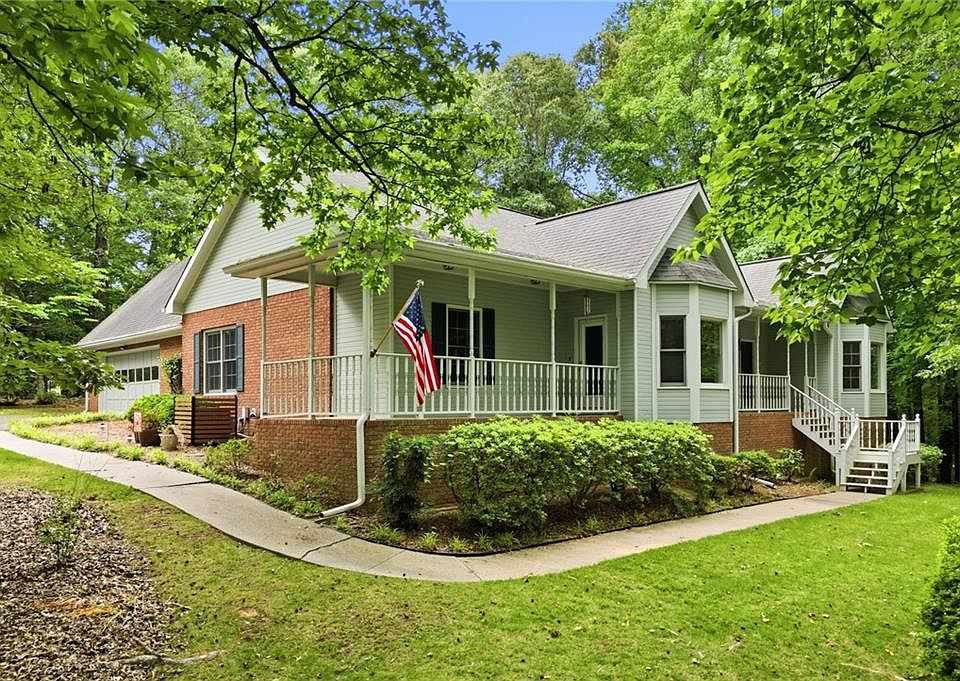 1st image of 35 Elmtree Dr