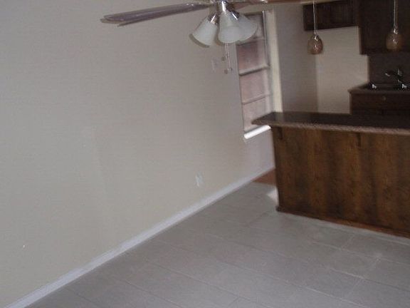 5th image of 1806 Chula Vista Dr