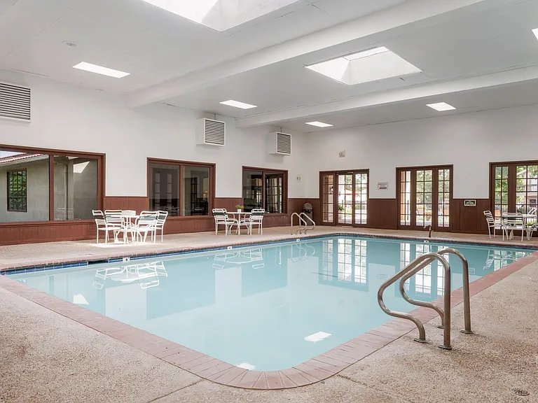 Wimbledon Place- Look and Lease Today and Save $200.00 OFF RENT! — Photo 73
