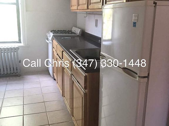 3rd image of 2554 38th St APT 5D