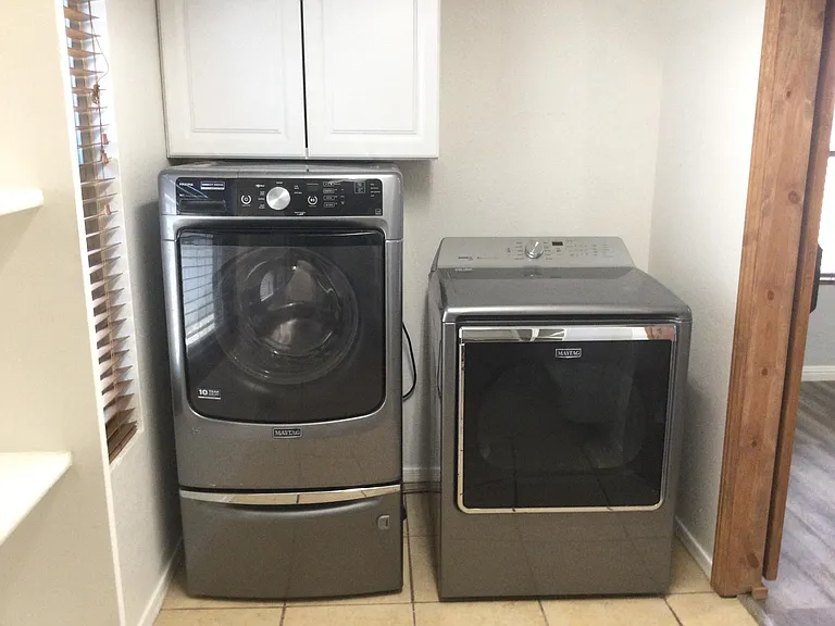 626 W Racine Loop — Photo 11