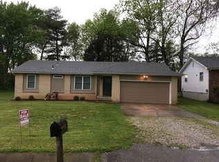 3243 S Ferguson Ave, Springfield, MO 65807