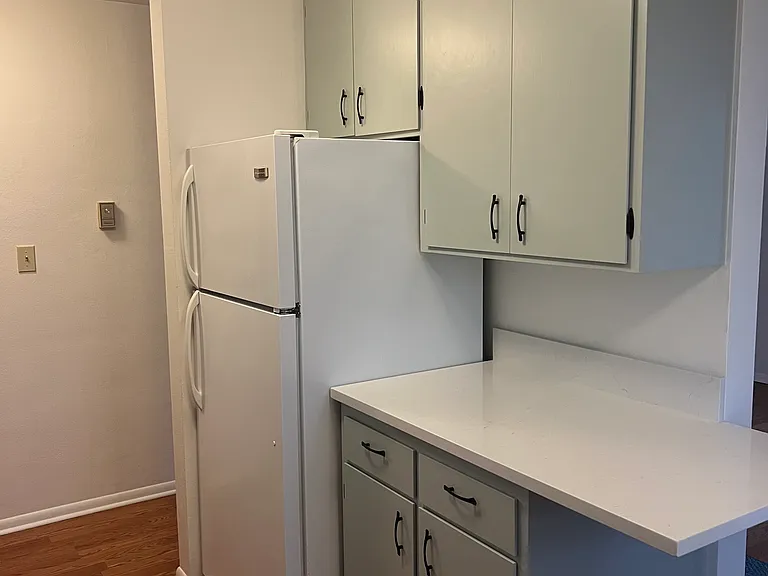 412 N 45th St #102 — Photo 3