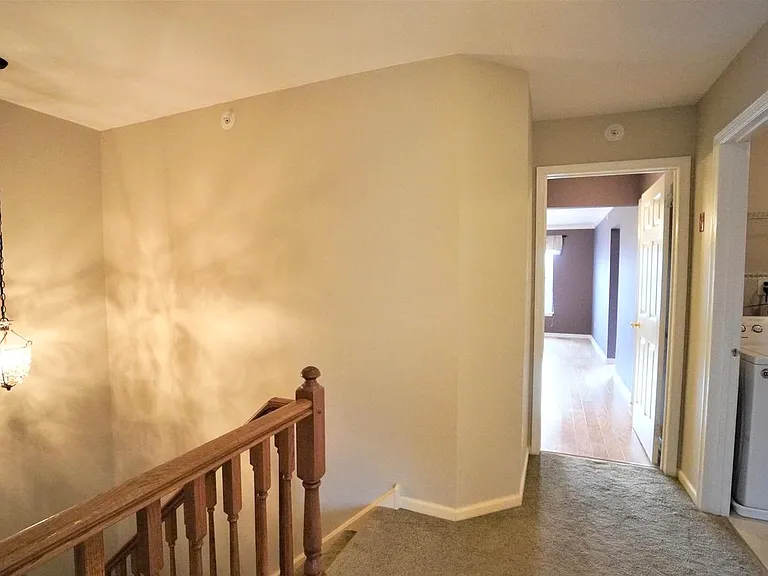 2607 Virginia Ln — Photo 15