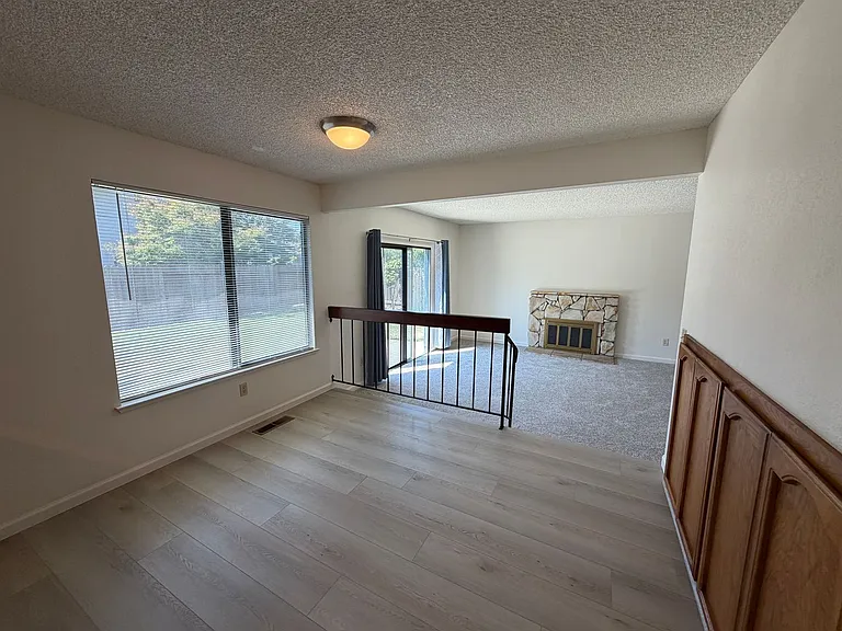 872 Shellwood Way — Photo 13