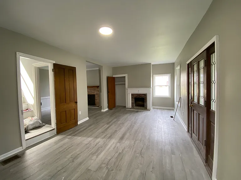 1216 Creek Rd #1 — Photo 3