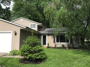 5819 Marine Pkwy, Mentor On The Lake, OH 44060