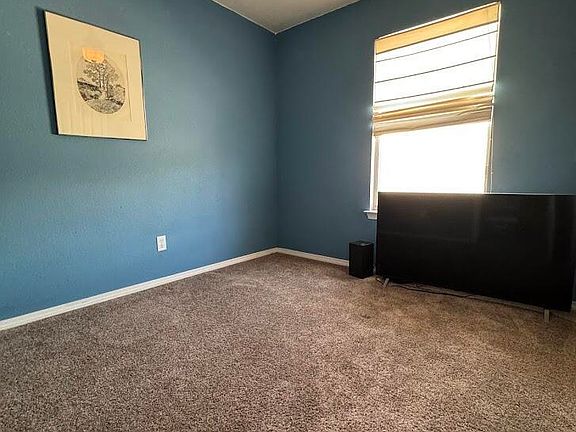 3rd image of 12388 Tierra Volcan Ave