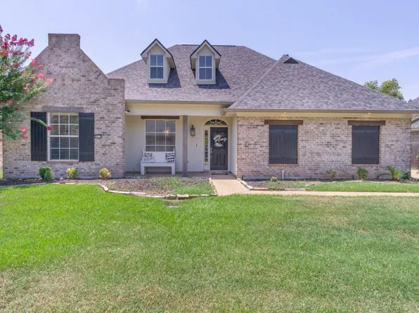 8010 Captain Mary Miller Dr, Shreveport, LA 71115