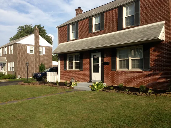 212 Potomac Rd, Wilmington, DE 19803