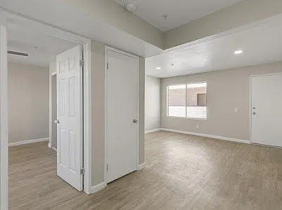 PARK CITY WALK APARTMENTS — Photo 15