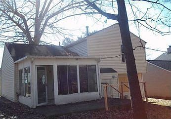 2nd image of 1222 Mill Lake Cir