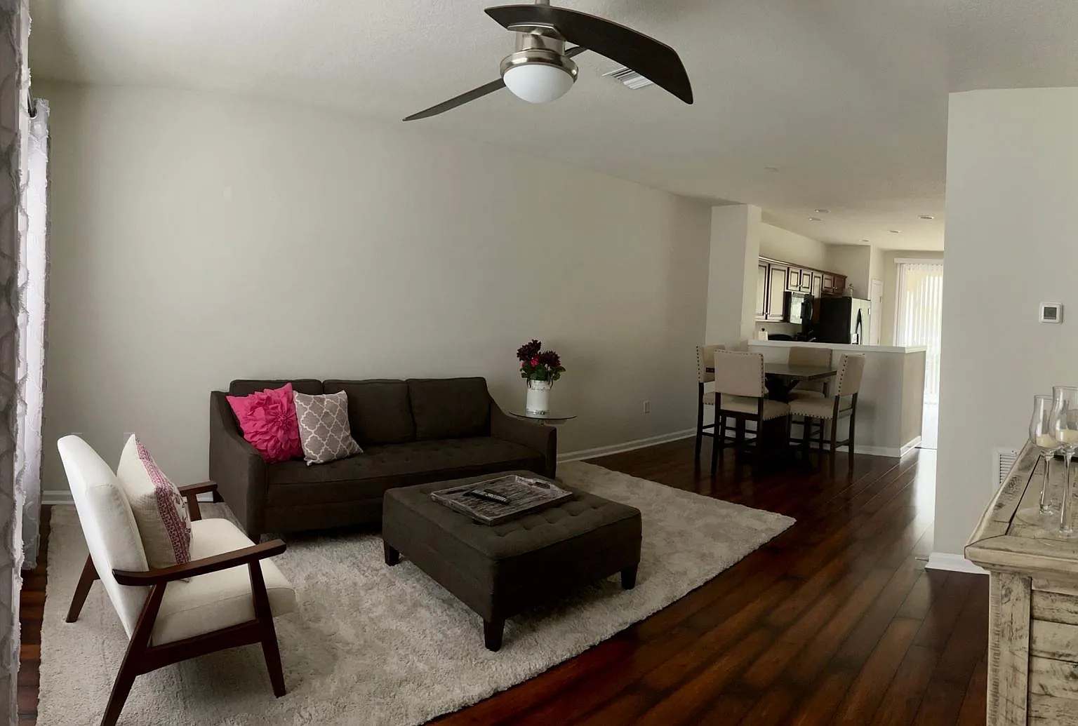 8102 Summer Gate Court — Photo 4