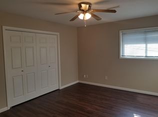 8784 Par Ln, Rogers, AR 72756