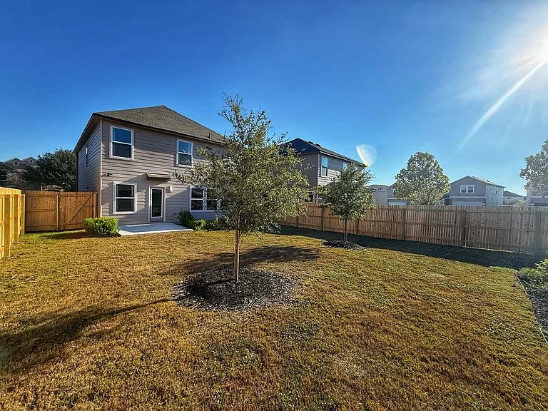 108 Bass Ln — Photo 37