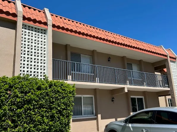 2430 Harn Blvd APT 14, Clearwater, FL 33764