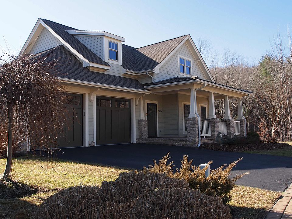 Craftsman style home