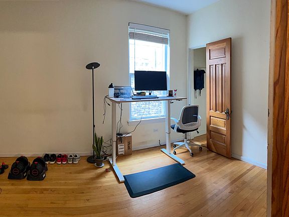 5th image of 1224 W Newport Ave #2