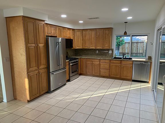 5th image of 2953 Firwood Ct